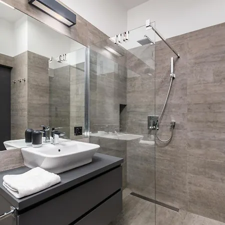 Fabryczna 23 By Homeprime * 华沙